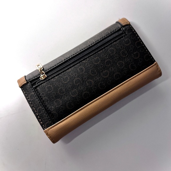 GUESS WALLET [ NEVER USED ] | BROWN/DARK BROWN/BEIGE - Picture 6 of 7